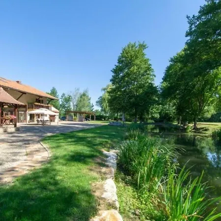 House La Grange Valentin * Ambronay